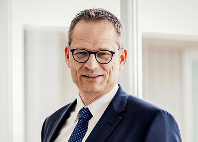 Уве Бёльке (Dr. Uwe Böhlke), генеральный директор REHAU Industries Уве Бёльке (Dr. Uwe Böhlke), генеральный директор REHAU Industries