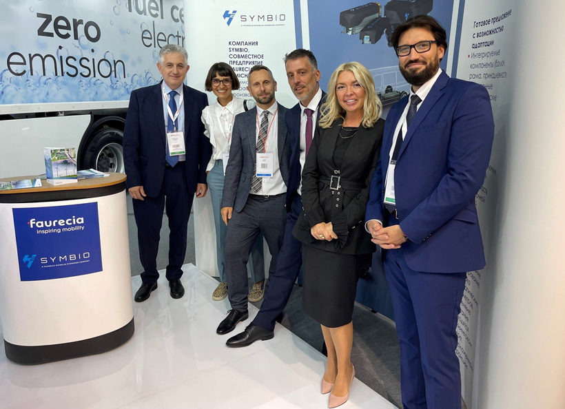 Faurecia Russia совместно с КамАЗом представила прототип водоробуса на международной выставке коммерческих автомобилей COMTRANS-2021 в Москве