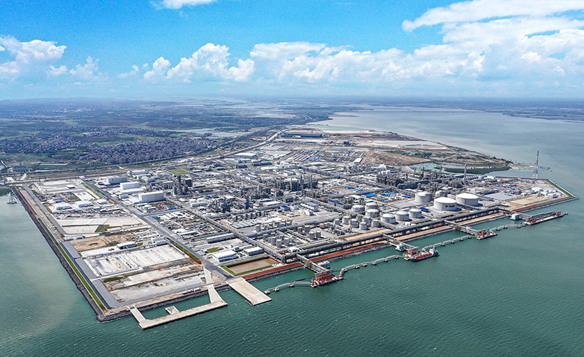 Строительная площадка нефтехимического комплекса BASF Verbund Zhanjiang, Южный Китай 