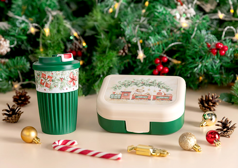 Праздничная коллекция бренда Phibo с новогодним декором производства «Бытпласт»