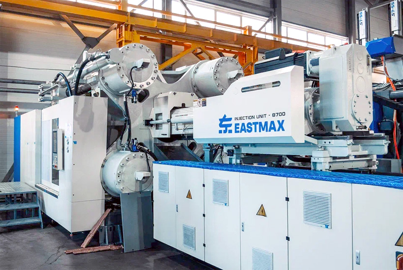 Термопластавтомат EAST MAX HS1400-IU8700 с усилием смыкания 1400 т на производстве облицовочных материалов в Московской области.