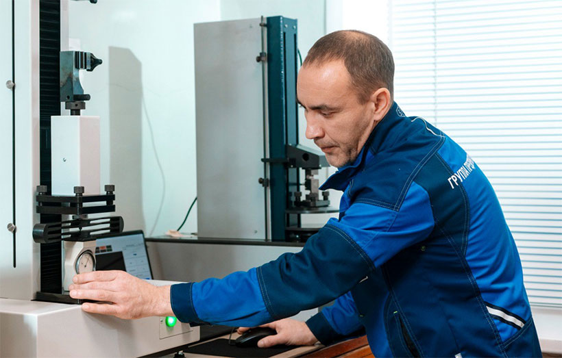 ПЦБК запустил в работу новое испытательное оборудование для автоматизации контроля качества