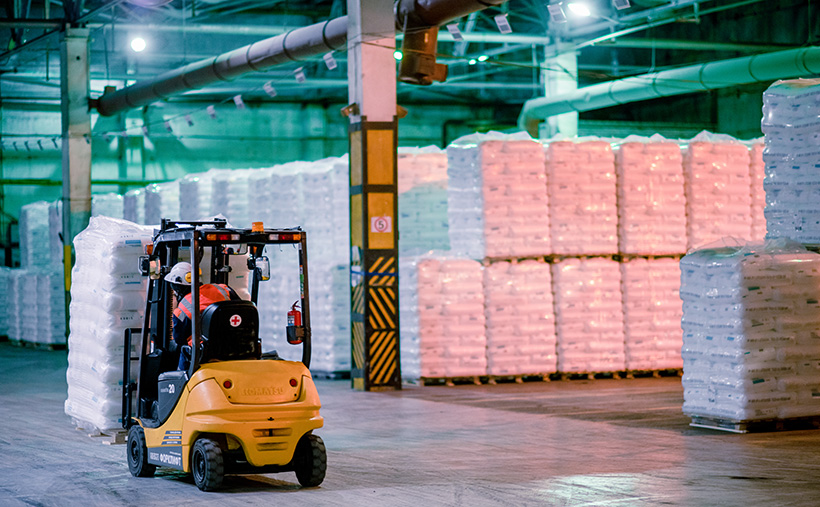 Склад готовой продукции на заводе «Томскнефтехим»
