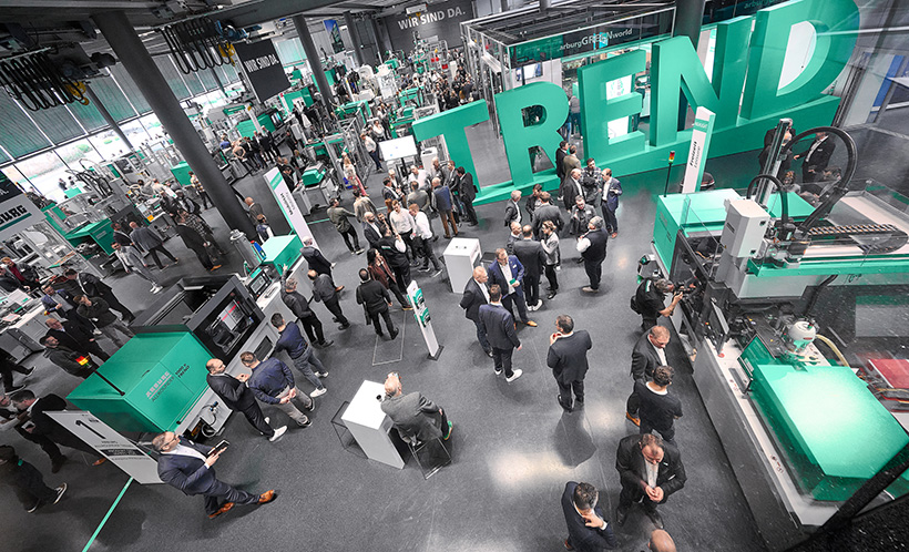 Выставка Arburg Technology Days 2026, где было представлено 40 литьевых машин, включая универсальную электрическую модель в качестве нового стандарта