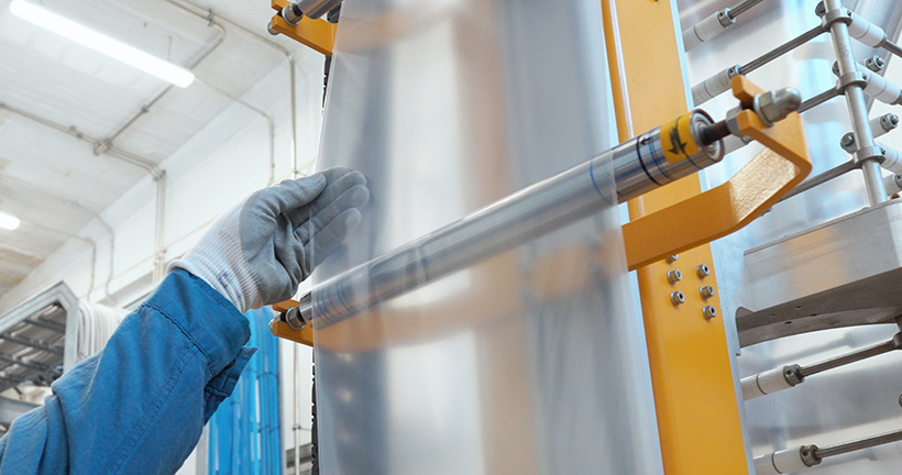 BASF предлагает стабилизаторы NOR для повышения устойчивости к истиранию пленок, что значительно снижает образование пыли при транспортировке и переработке